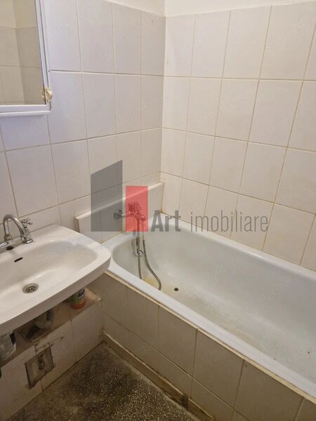 APARTAMENT 2 CAMERE  MARGEANULUI